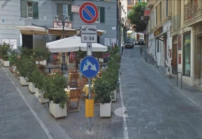 Dani's House - Nel Cuore Di 3*