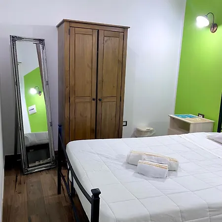 Dani's House - Nel Cuore Di Casa de hóspedes Cagliari