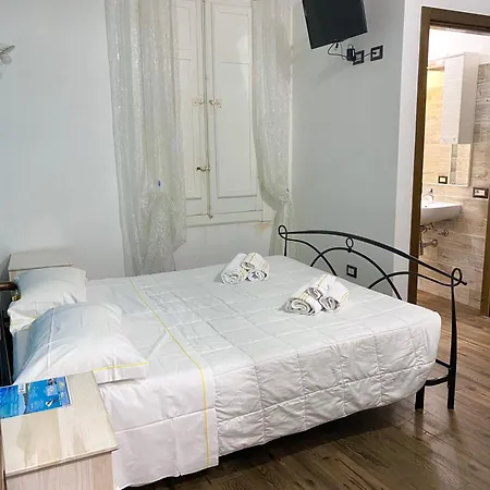 Dani's House - Nel Cuore Di Pensjonat