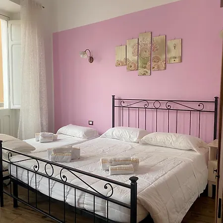 Dani's House - Nel Cuore Di Pensjonat