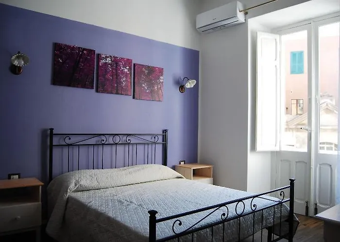 Dani's House - Nel Cuore Di ゲストハウス カリアリ